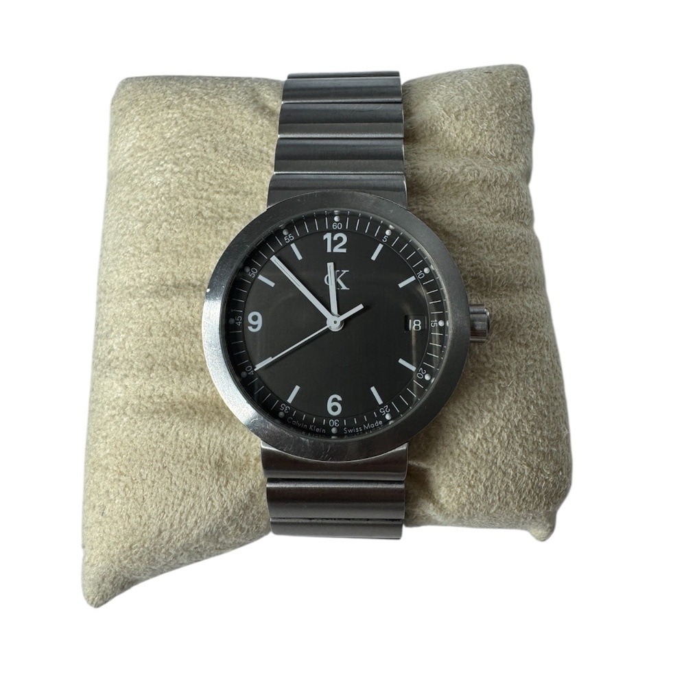 Calvin Klein Stainless steel watch with a black analog dial classic
